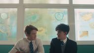 Still from Heartstopper (Image via YouTube/Netflix)